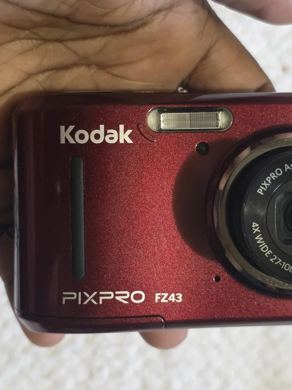 Kodak PIXPRO FZ43 Compact Digital Camera - Metallic Red